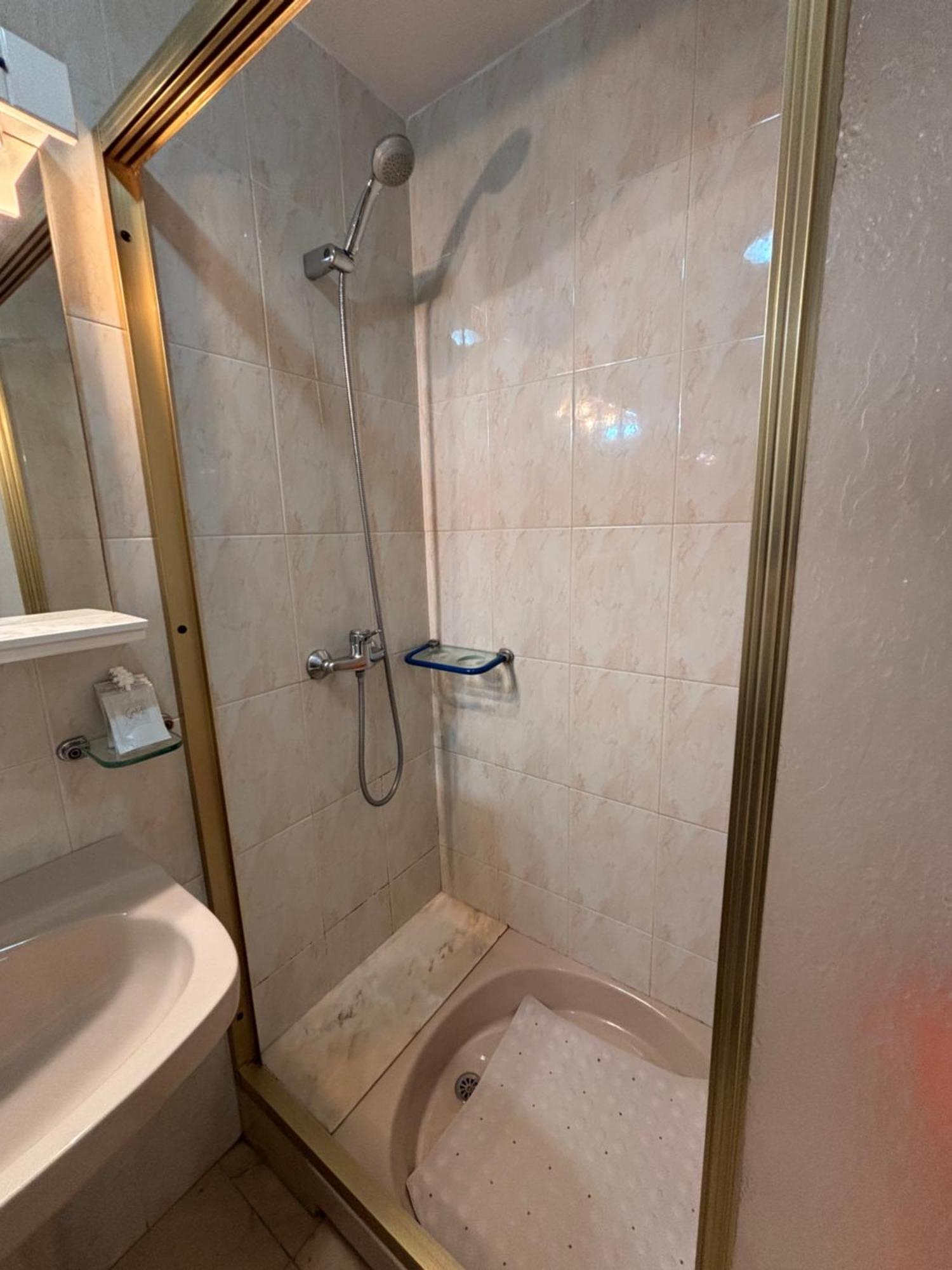 Enjoy Sanxenxo,200M Playa, Balcon Vistas Cies, Piscina & Terraza Azotea,2 Plazas Garaje, 2 Banos, Muy Luminoso, Muy Tranquilo,Muy Equipado, Centrico Appartement Buitenkant foto